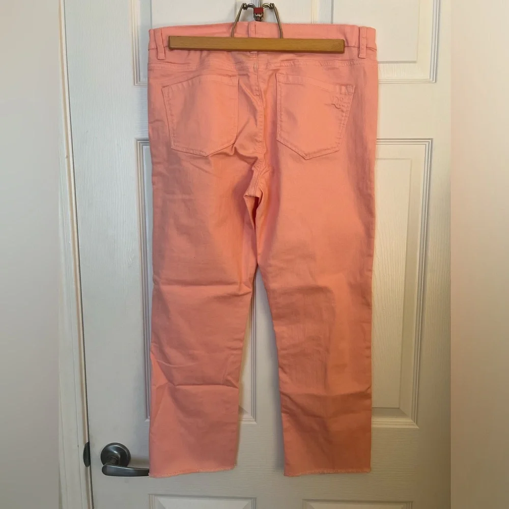 Any 3DG2 at $28 w/$4.99 shipping DIANE GILMAN DISTRESSED FLORAL ANKLE JEANS NWTS - Picture 4 of 10